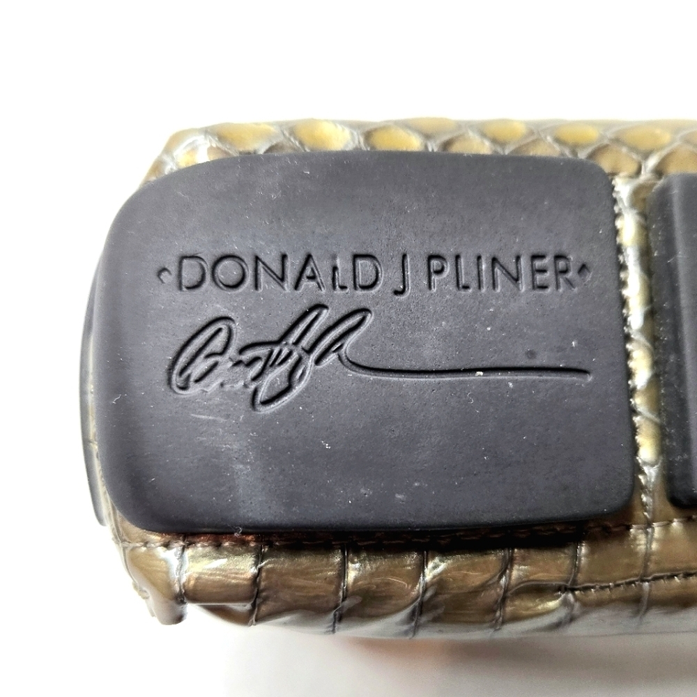 Donald Pliner driving moccasins. Croc embossed leather. Gray. 6.5 - Picture 13 of 13